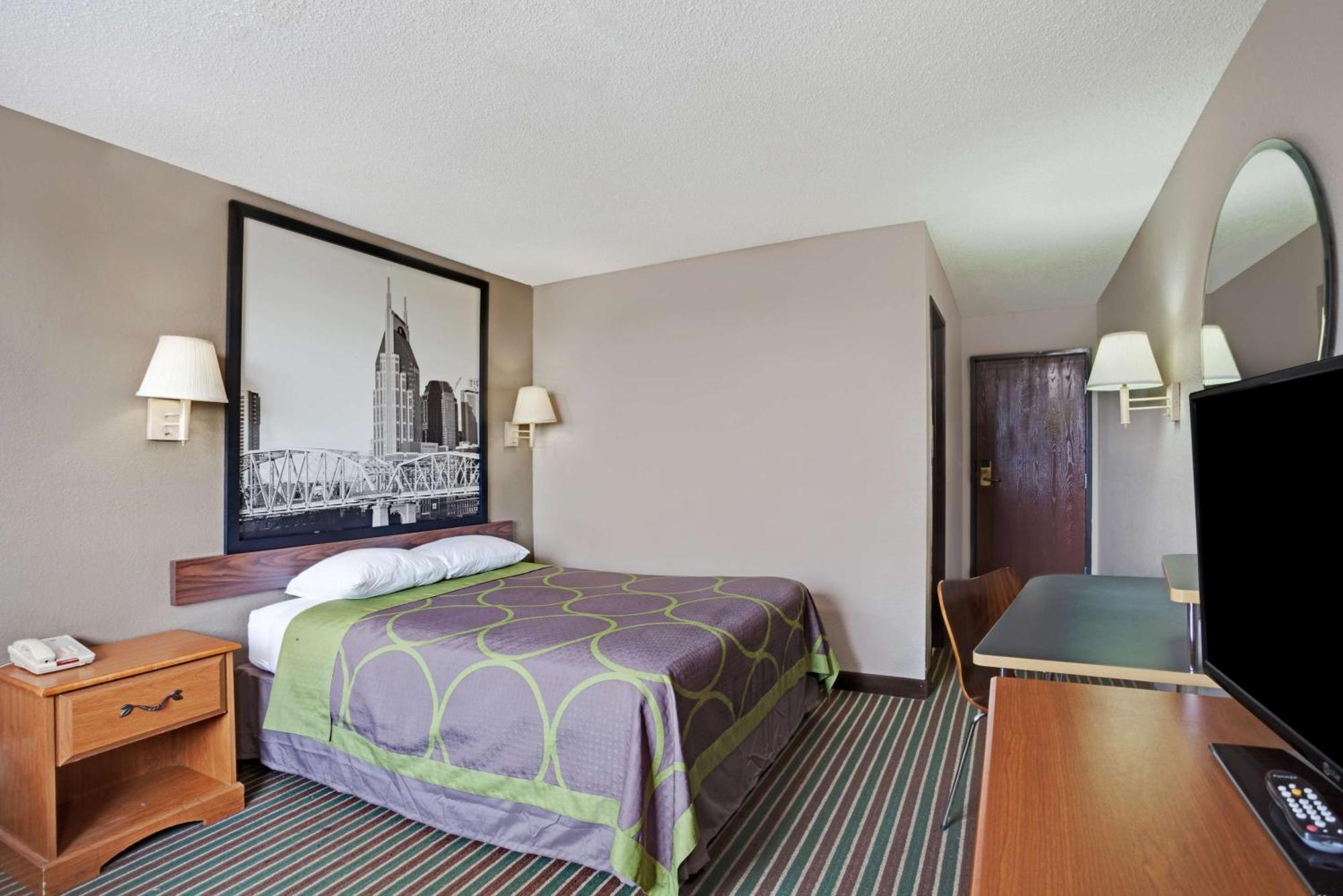 Super 8 By Wyndham Nashville/ Dntn/ Opryland Area Екстериор снимка